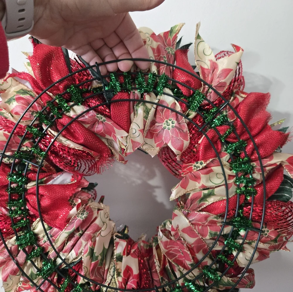 Regal Isle Christmas Handmade Wreath Designs 15